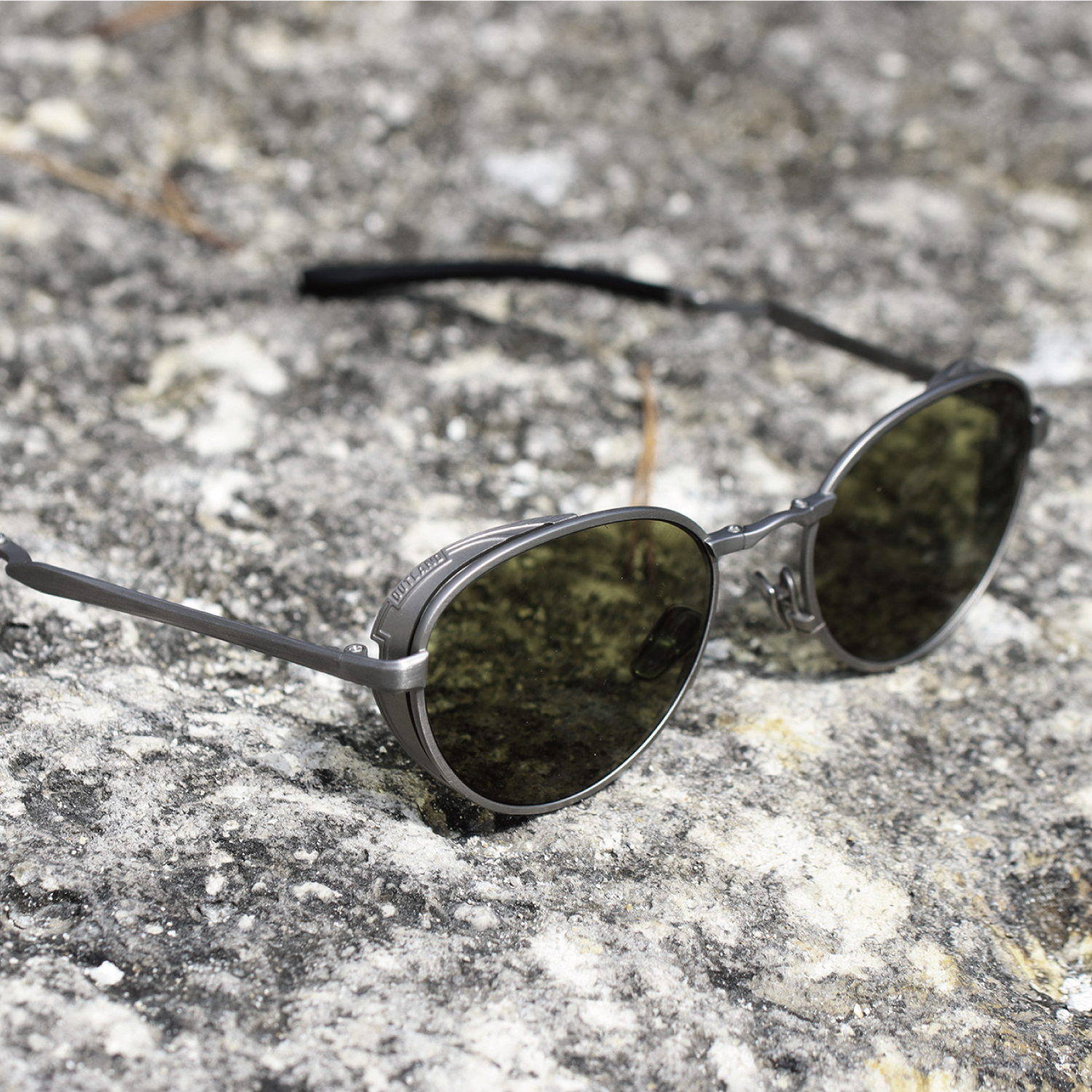 OUTLAND OL-405 GMR サングラス1